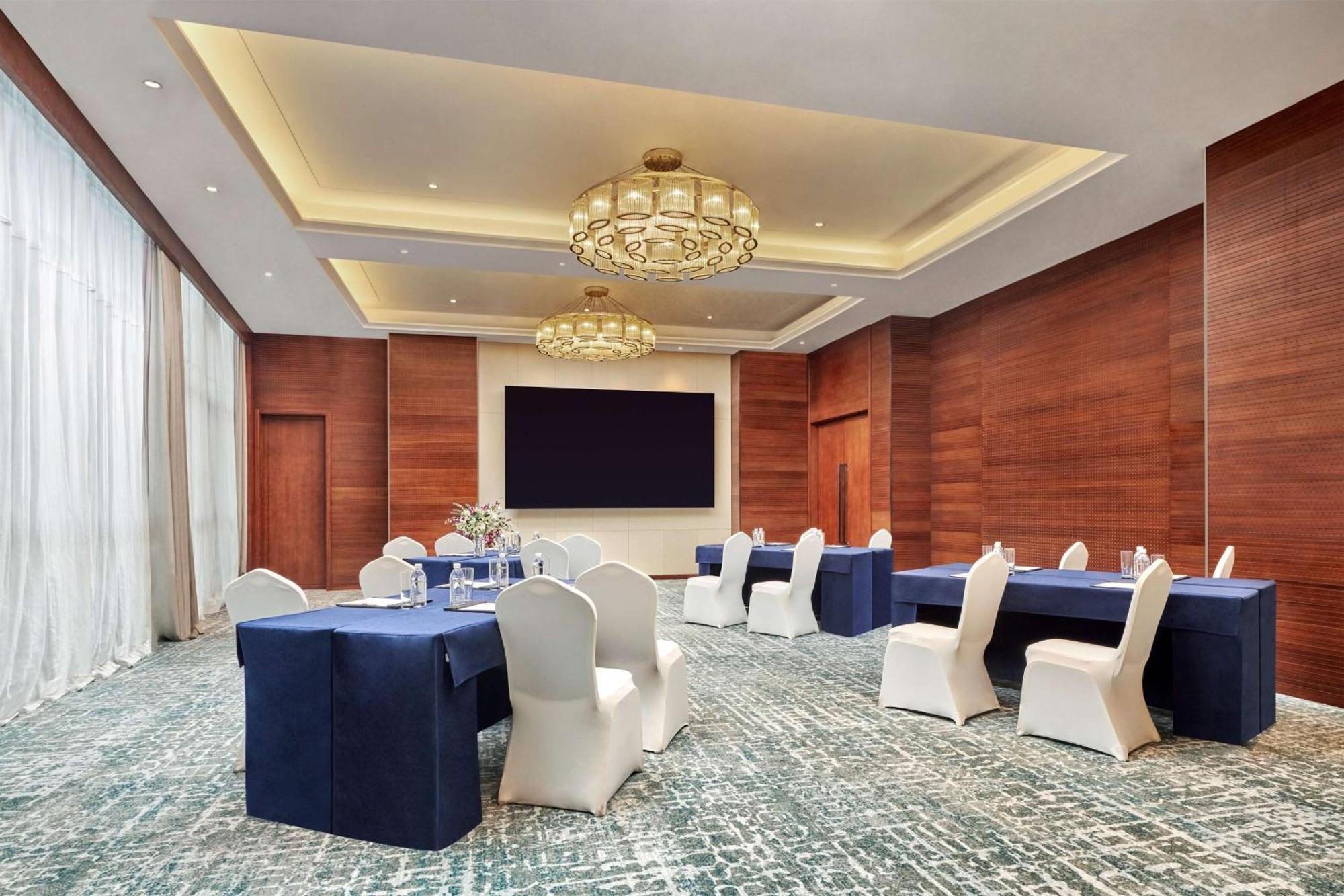 Hilton Garden Inn Wuhan Hankou Kültér fotó