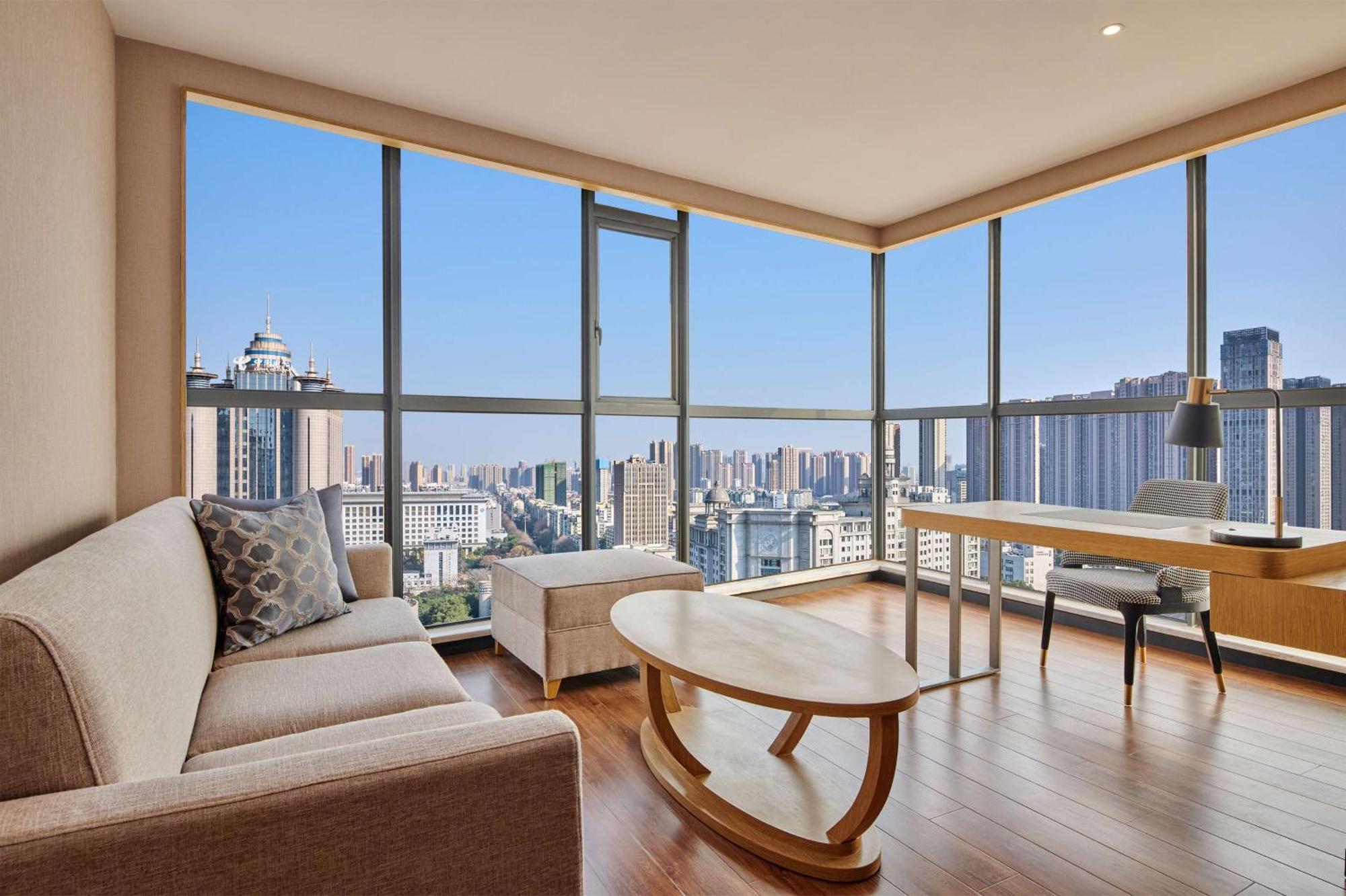 Hilton Garden Inn Wuhan Hankou Kültér fotó